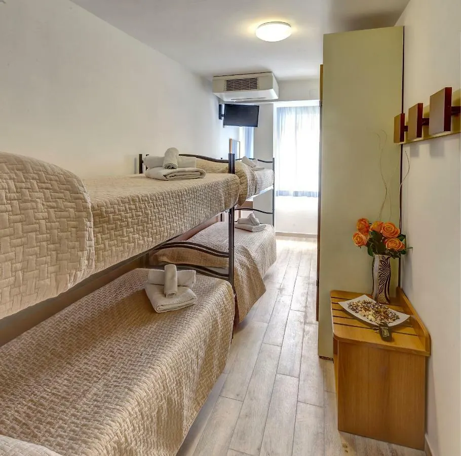 Hotel Niagara 리치오네 3*,  이탈리아